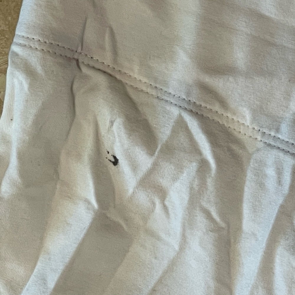 Burberry Classic White Short Sleeve Tee - Picture 5 of 6